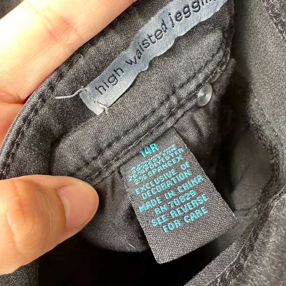 Grey and black skinny high waisted jeggings with zipper details - Picture 8 of 11